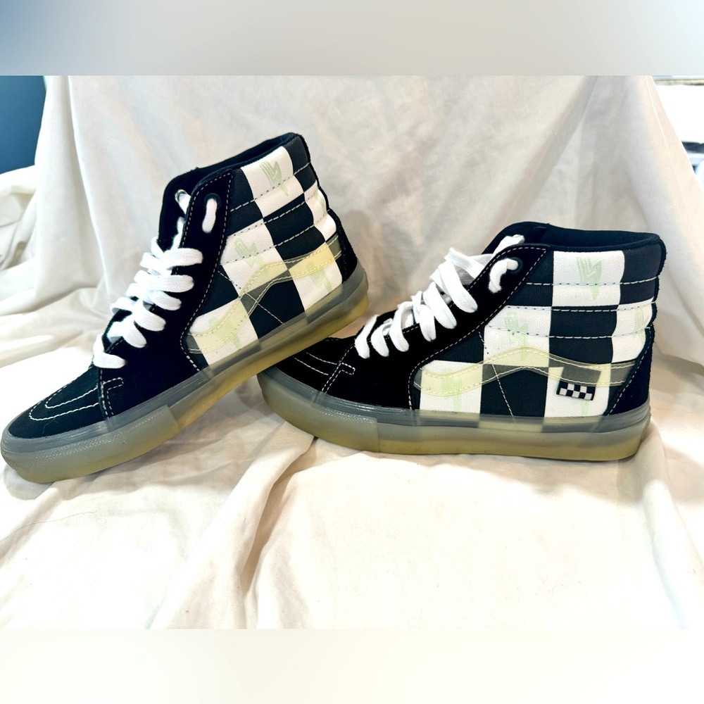 VANS Sk8-hi Zumiez Large Checkers Glow-in-the-Dark